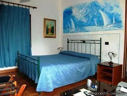 Leonardo Hotell Pisa