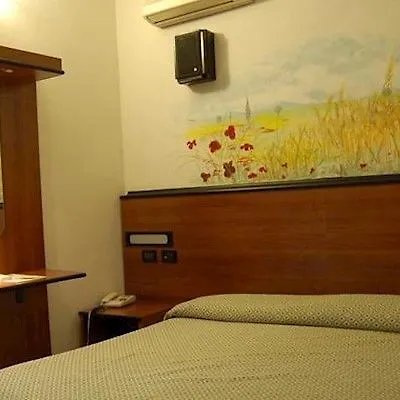 Hotell Leonardo 3*