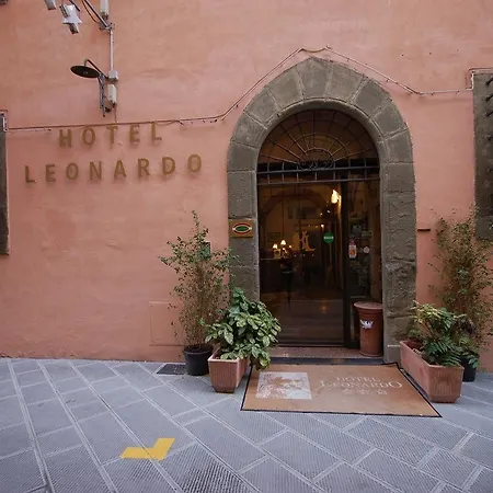 Leonardo 3*