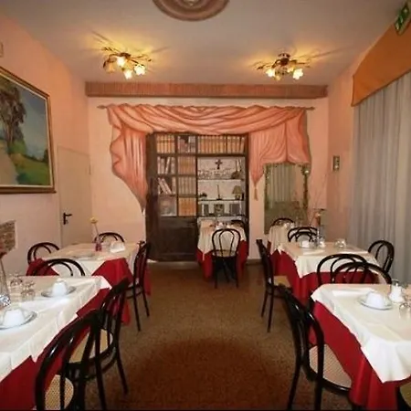 Leonardo Hotel Pisa